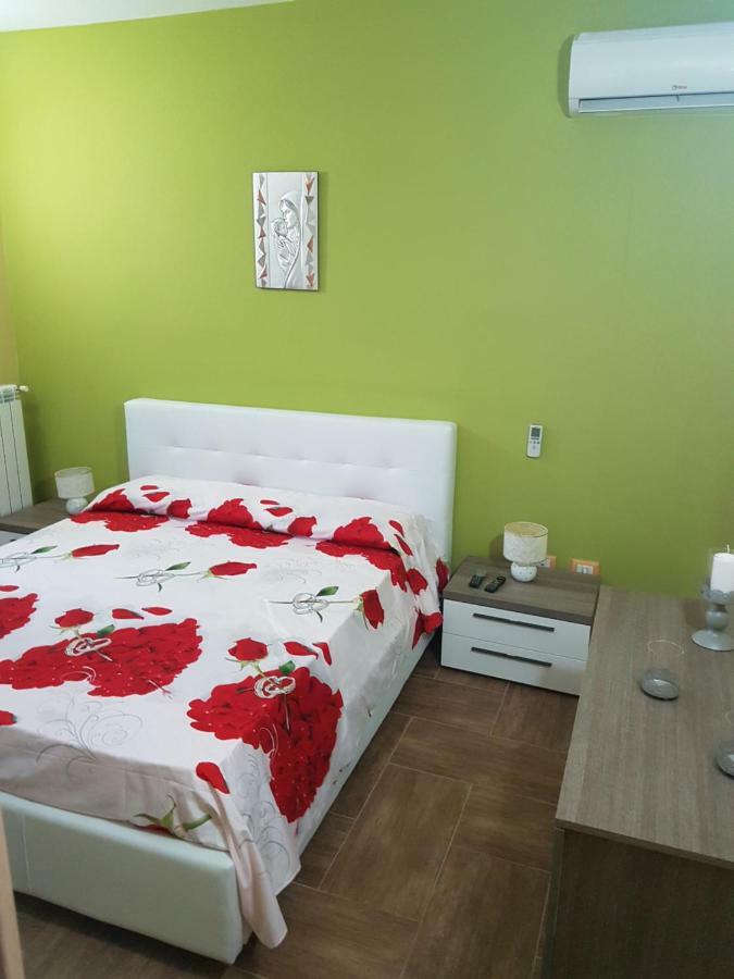 Appartamento Marinella Pizzo  Bagian luar foto